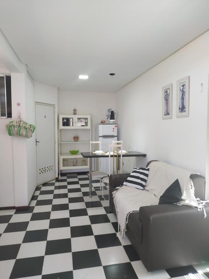 Apto Completo, Privativo, Garagem Portao Automatico *